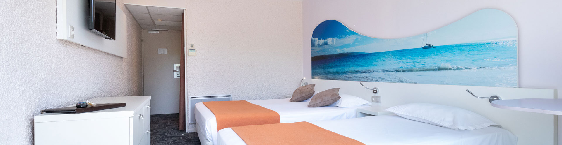 Tribord Triple room of the Hotel Europe in the Hérault
